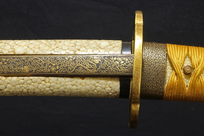 大小 特別保存刀剣 無銘伝了戒久信 二尺二寸九分 打刀拵入 特別保存刀剣 一貫斎義弘 一尺五寸四分 打刀拵入 - Photo 37