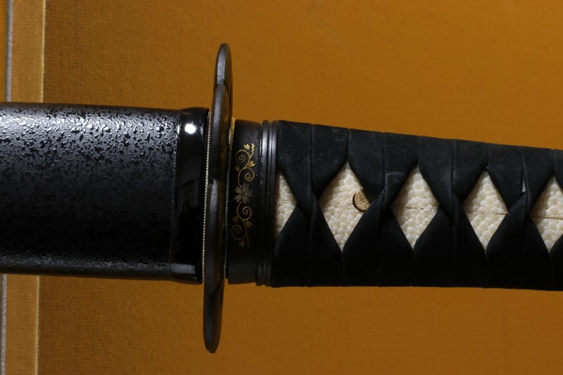 現代刀 肥後八代住宣廣兼嗣合作(赤松太郎兼嗣) 二尺四寸七分 打刀拵入 - Photo 11