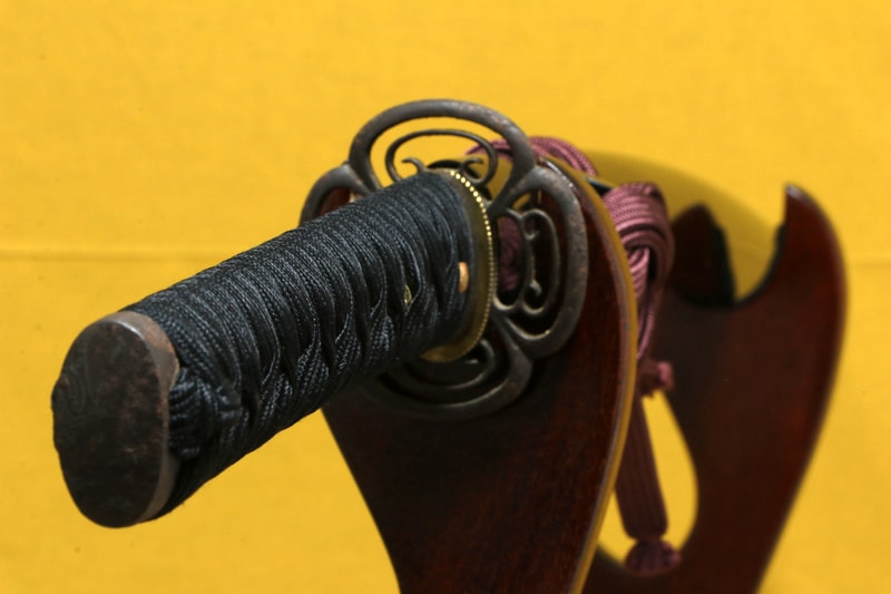 (02-1705) 現代刀 靖國刀匠 因州青谷金崎天龍子源寿光鍛之 二尺八分 打刀拵入 - Photo 2