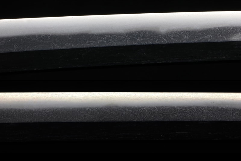 (02-1739)保存刀剣 無銘(同田貫) 二尺三寸一分強 拵入、白鞘付 - Photo 15