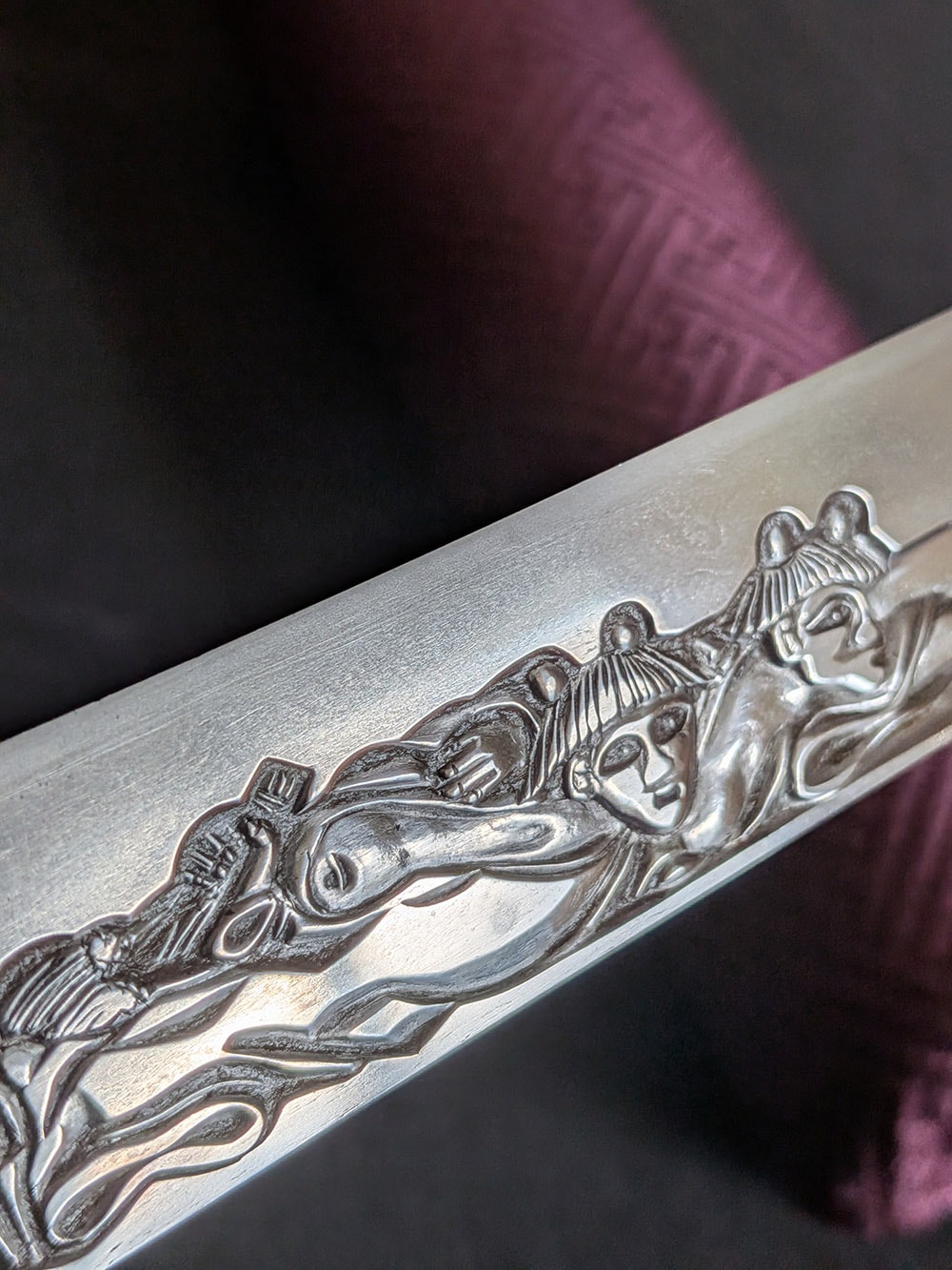 Soshu Tsunahiro tanto with rare horimono - Photo 29