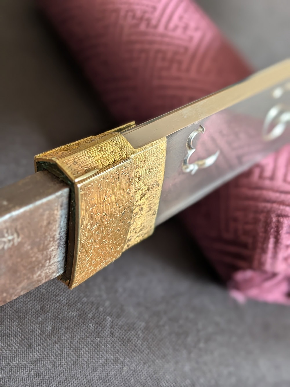 Soshu Tsunahiro tanto with rare horimono - Photo 34