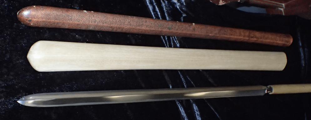 Suketoshi Omiyari with nthk certificate - Photo 22