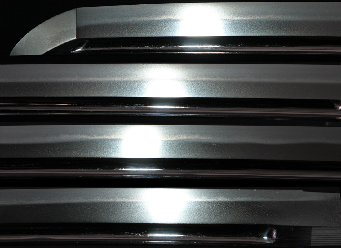 Katana by 4th Generation Yasutsugu in Solid silver koshirae - Photo 23