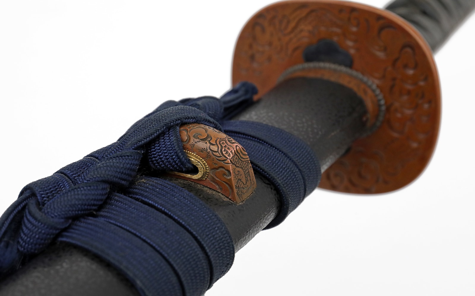 Long Nanbokucho Katana in matching copper Dragon Handachi Koshirae - Photo 36