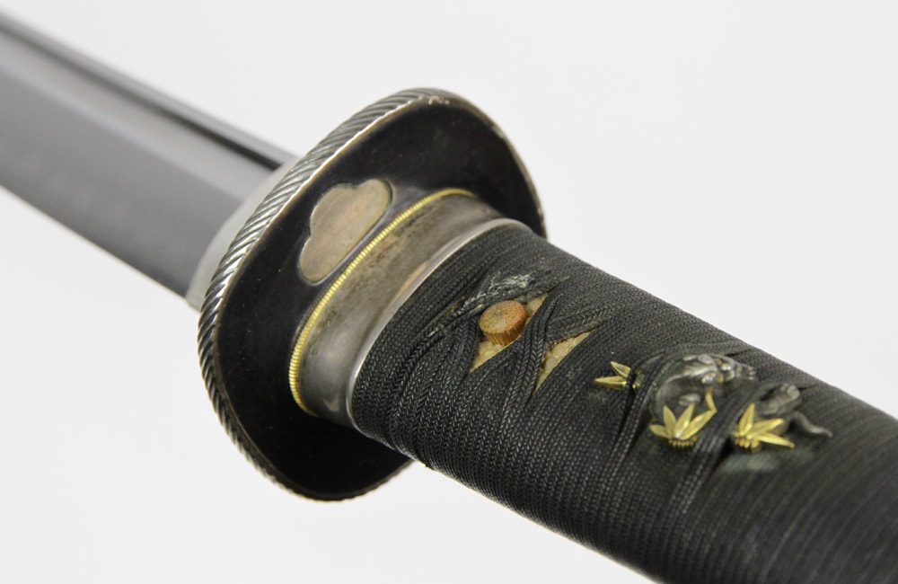 An O-suriage Kanemoto wakizashi with unique Mei by Mitsutada - Photo 22