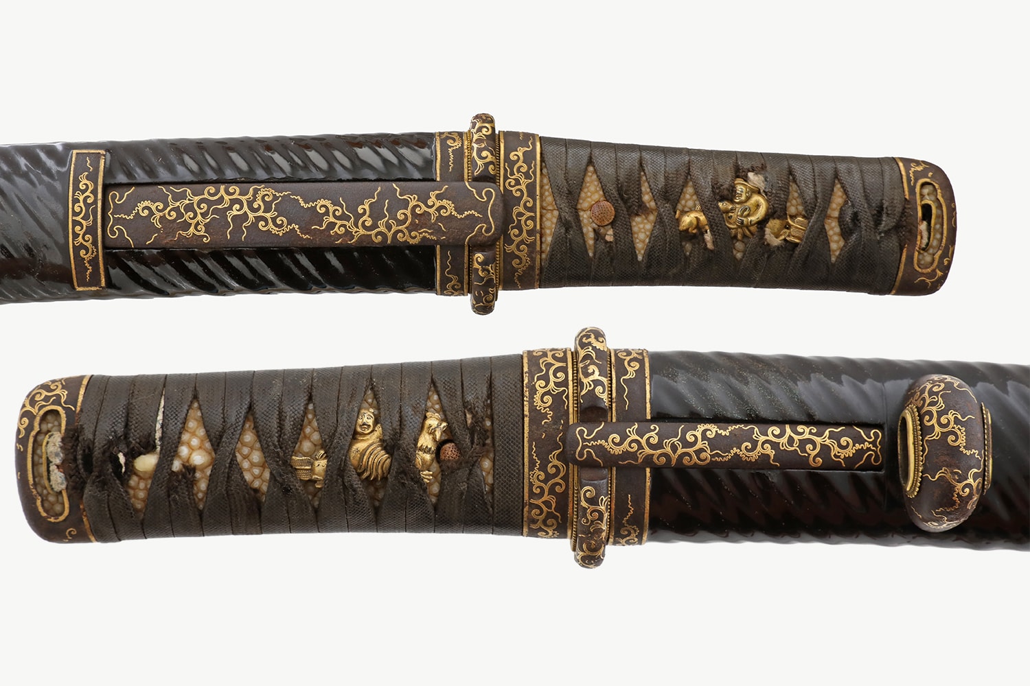 Highly papered Seki Tanto signed Kanekatsu in Higo Koshirae - Photo 2