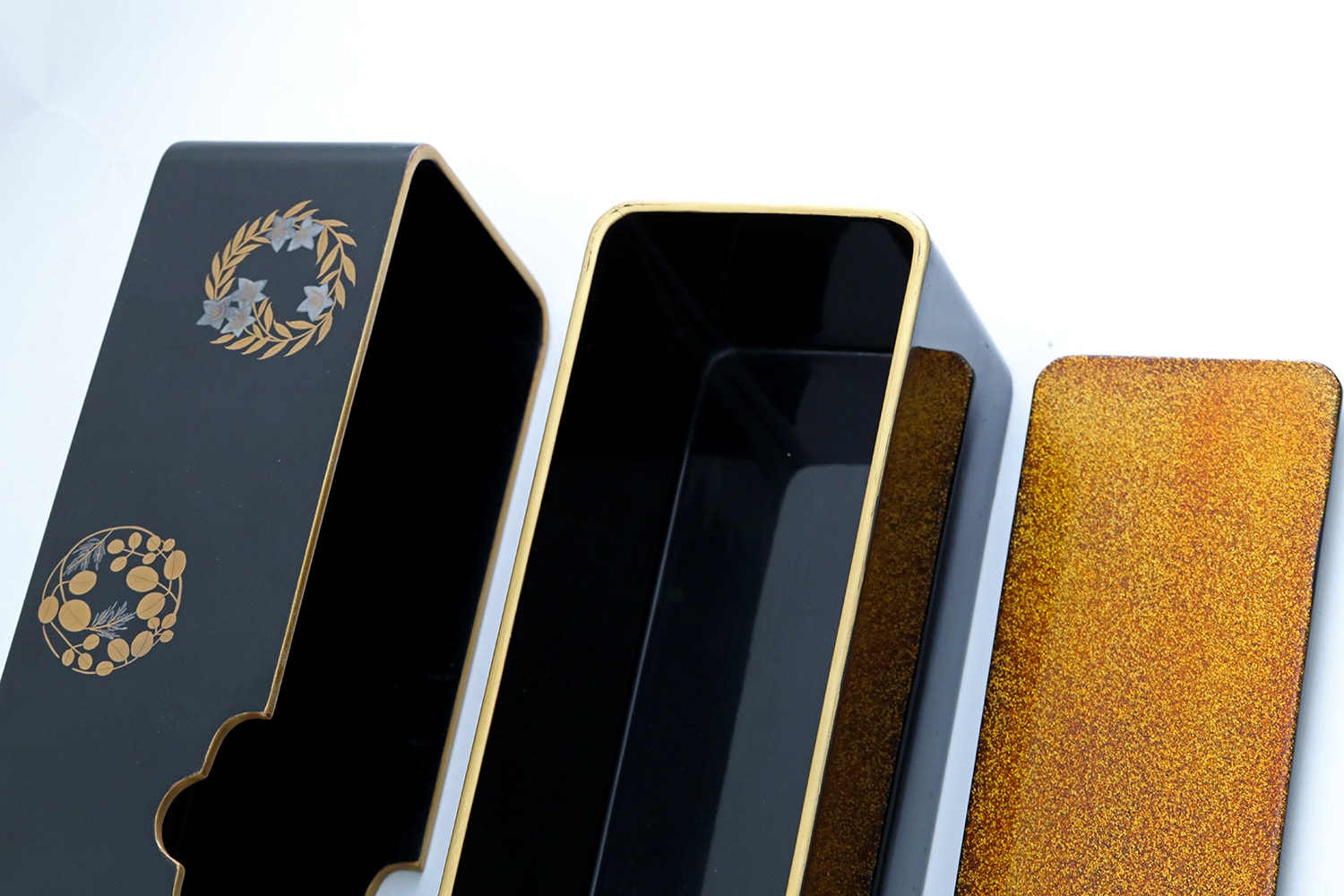 A very splendid Tanto with Tombo and snake Koshirae - Photo 19