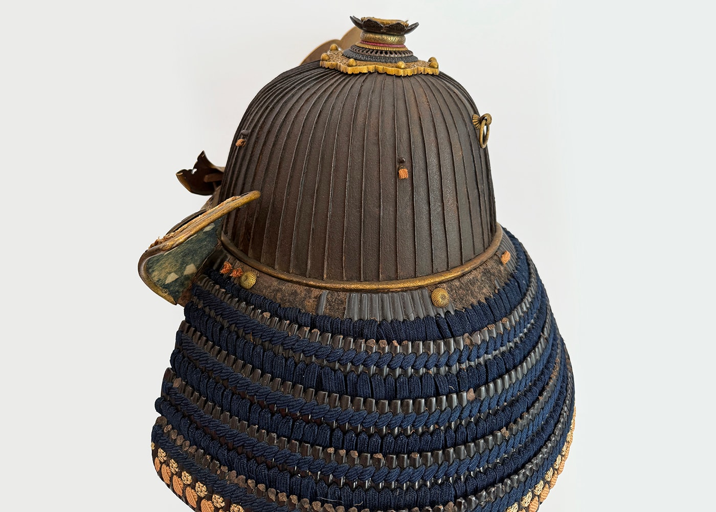 A very fine Early Myochin kabuto of early 16th century work - Photo 12