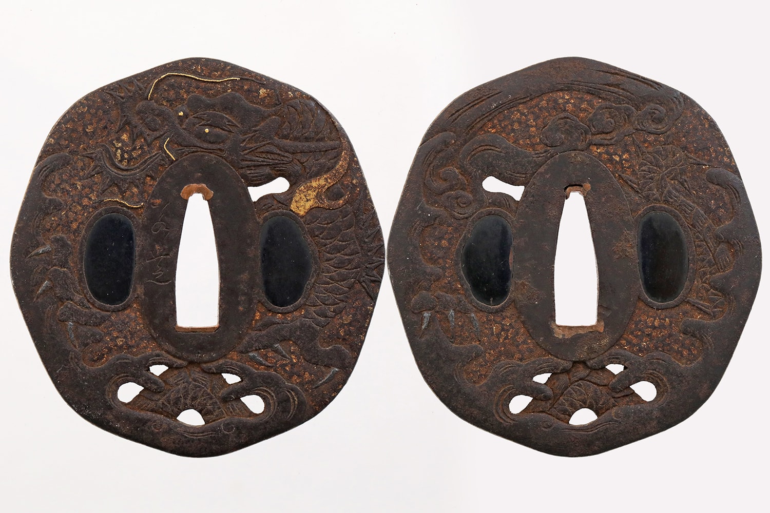 Katana Hizen Masahiro with 2 body Gold Inlay test cut - Photo 17