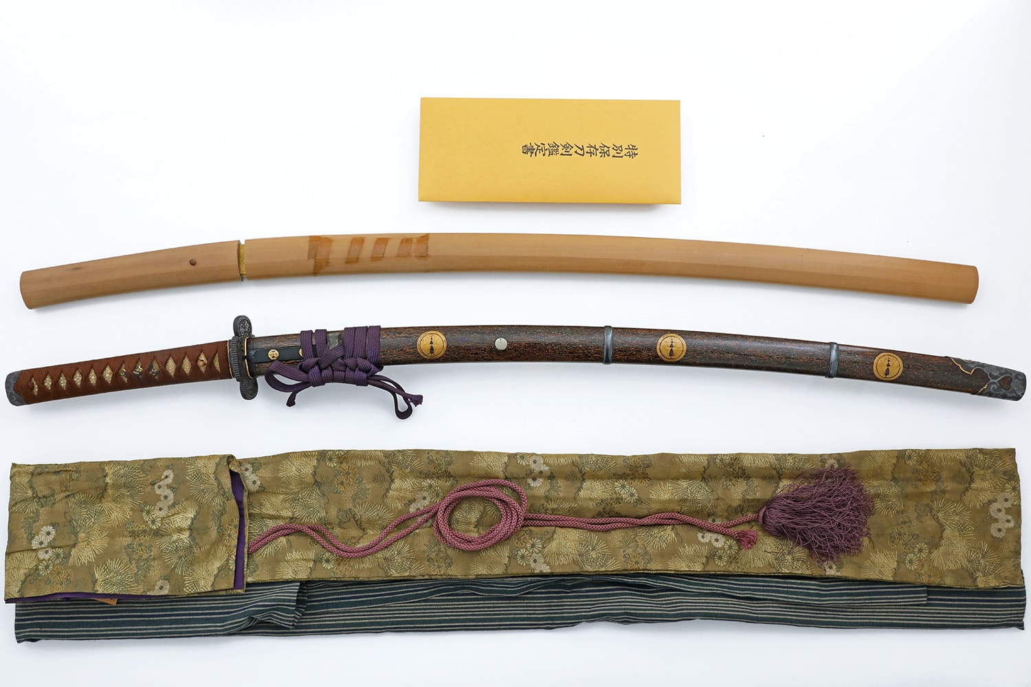 Muromachi Katana signed Kanekatsu with tasteful kohisrae - Photo 2