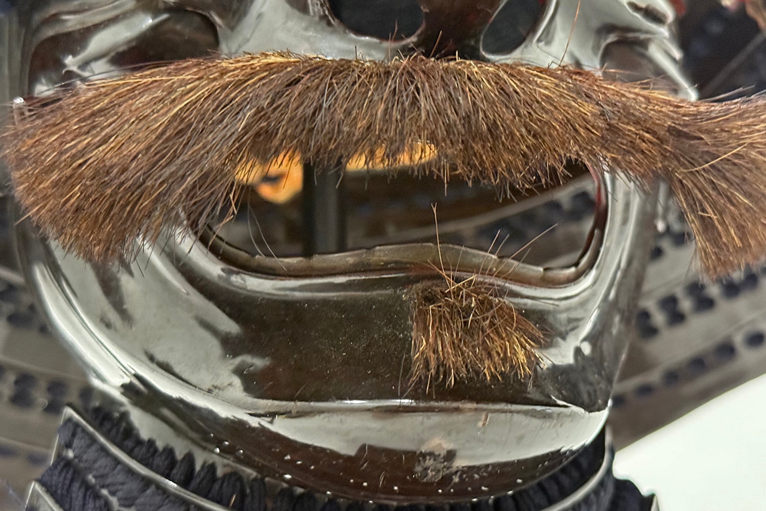 Shinominari Kabuto & menpo set with Amago clan kamon - Photo 13