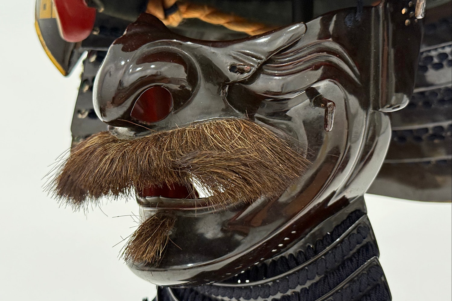 Shinominari Kabuto & menpo set with Amago clan kamon - Photo 5