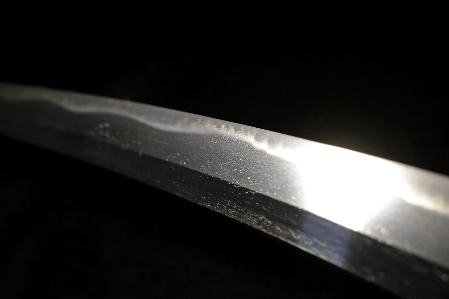 A katana with AOI kamon by Echizen Yasutsugu - Photo 23