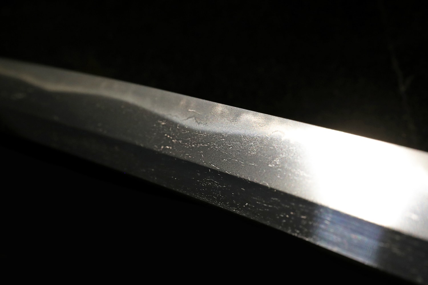 A katana with AOI kamon by Echizen Yasutsugu - Photo 22