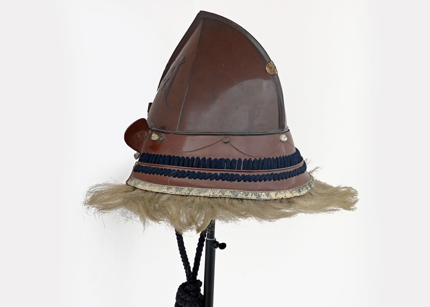 A momonari kabuto of rare design - Photo 5