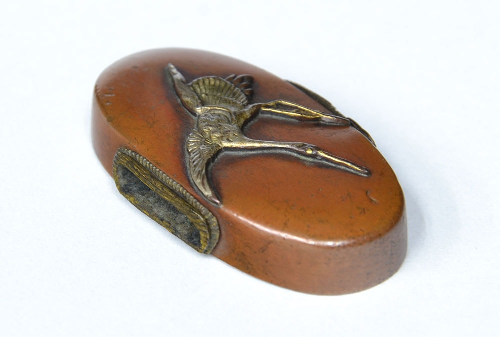 布袋と鶴図縁頭 無銘(Mumei) 14-060 - Photo 21