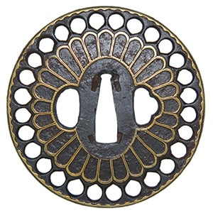 Tsuba [Heianjyo Kikuzougan Sukashi Tsuba]
