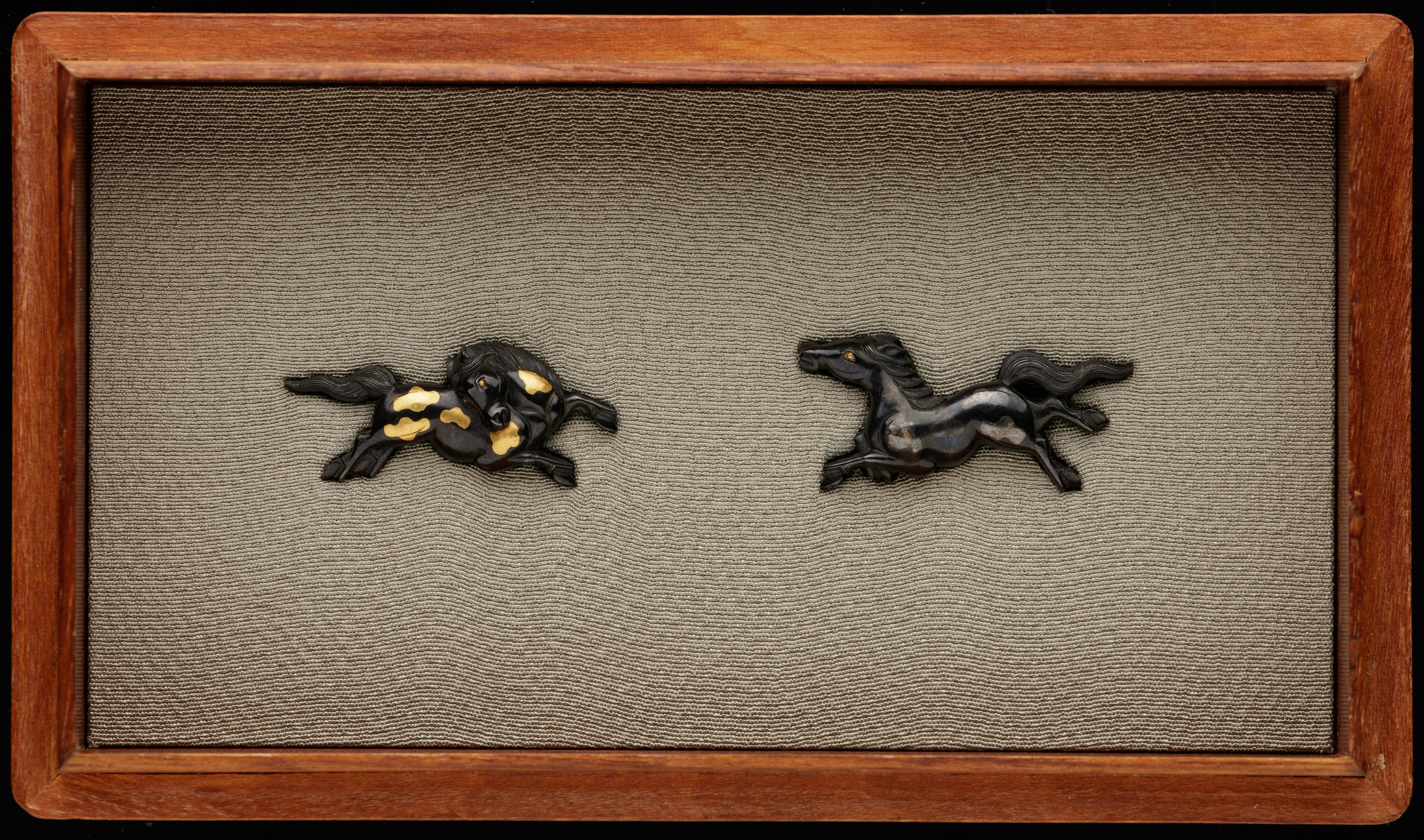 Menuki by Kikuoka Mitsumasa