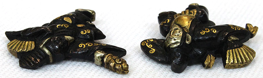 目貫 m-68 後藤清乗 三番叟の図 赤銅地金色絵（特別貴重刀装具） - Photo 2