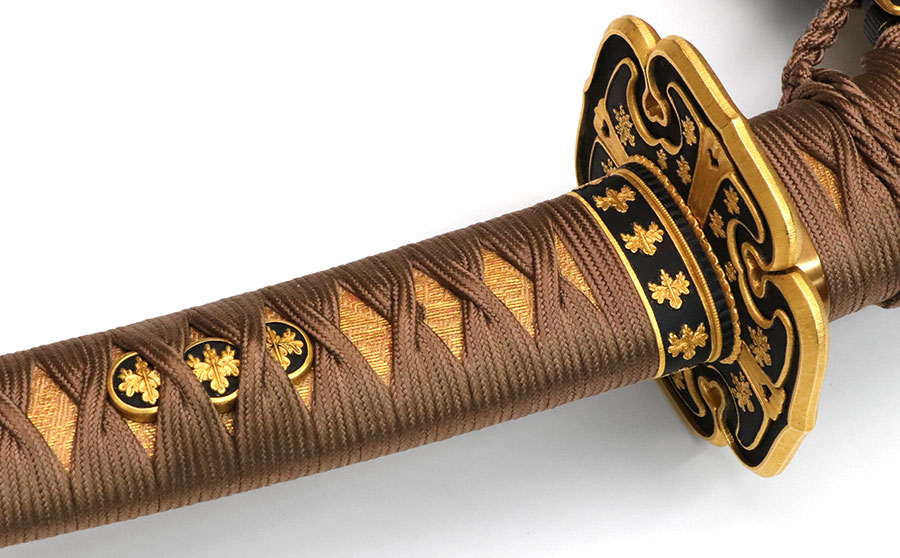 河内国平製之刻印 秋天 平成十一年吉日（鎌倉時代備前福岡一文字写）（高山一之先生作糸巻太刀拵え付） Kawachi Kunihira - Photo 33