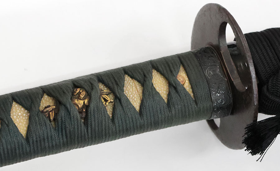 菊紋 備中守橘康廣・菊紋 丹波守吉道（黒ロー鞘大小拵付） Bicchunokami Tachibana Yasuhiro Tanbanokami Yoshimichi - Photo 27