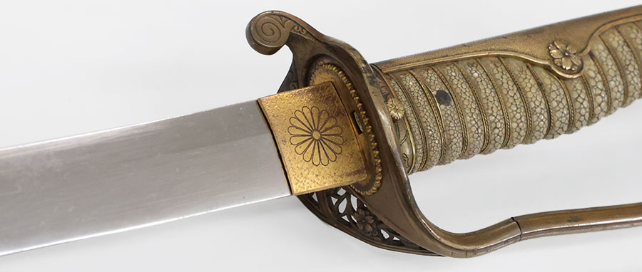 石橋健蔵中将閣下佩刀（明治天皇よりの恩賜の軍陣刀） - Photo 25