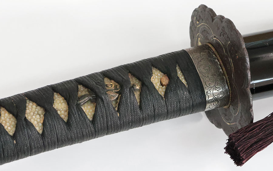 一 肥前国出羽守藤原行（廣）（二代） 甲割 迷故三界 悟故十（万空） 本来無東西 何處有（南北） Hizennokuni Dewanokami Fujiwara Yukihiro - Photo 24