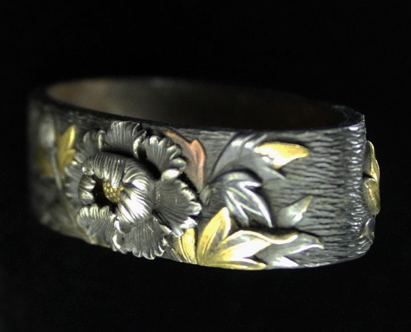 縁頭: 牡丹獅子図 銘 直矩作 - Photo 6