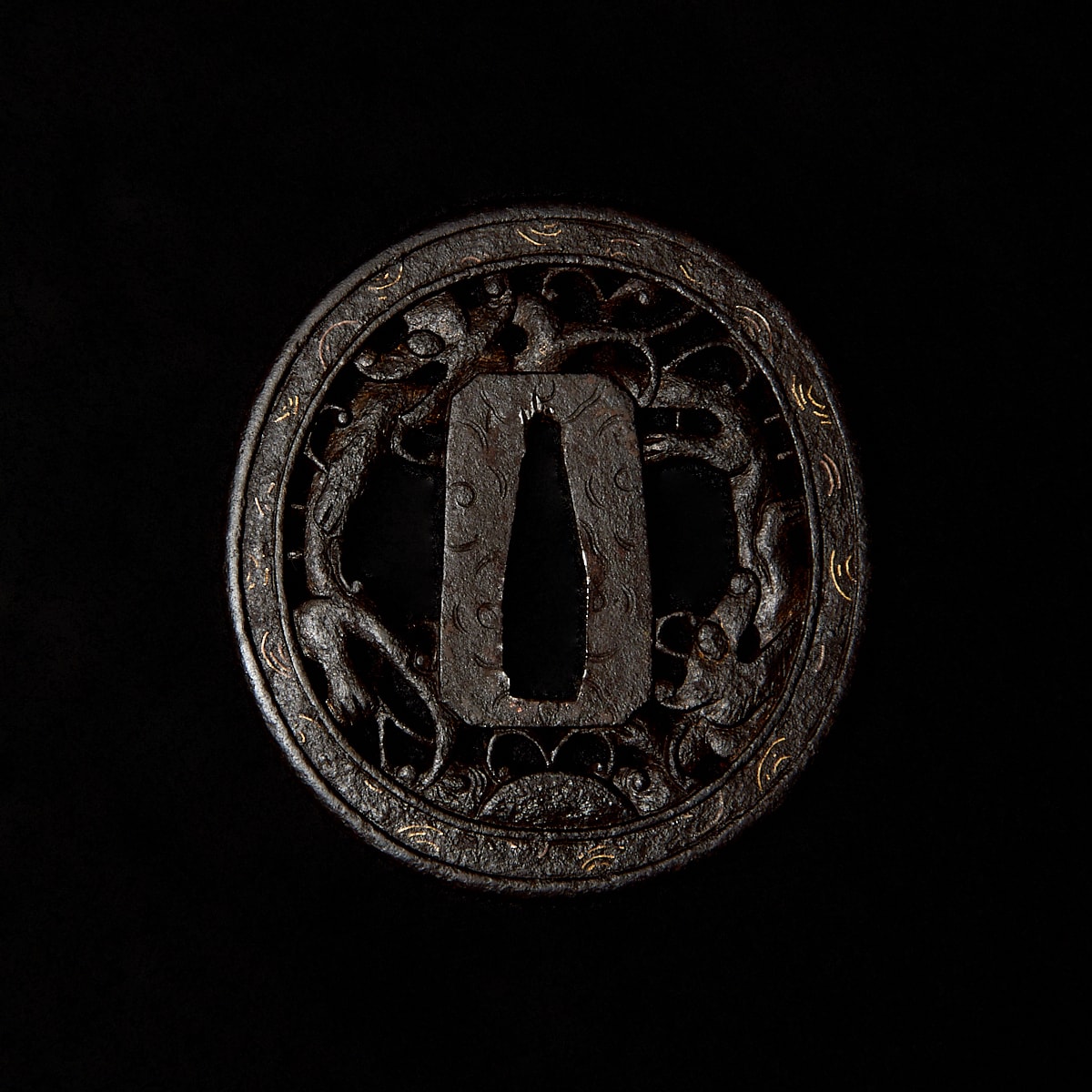 03-441 無銘 透龍鍔