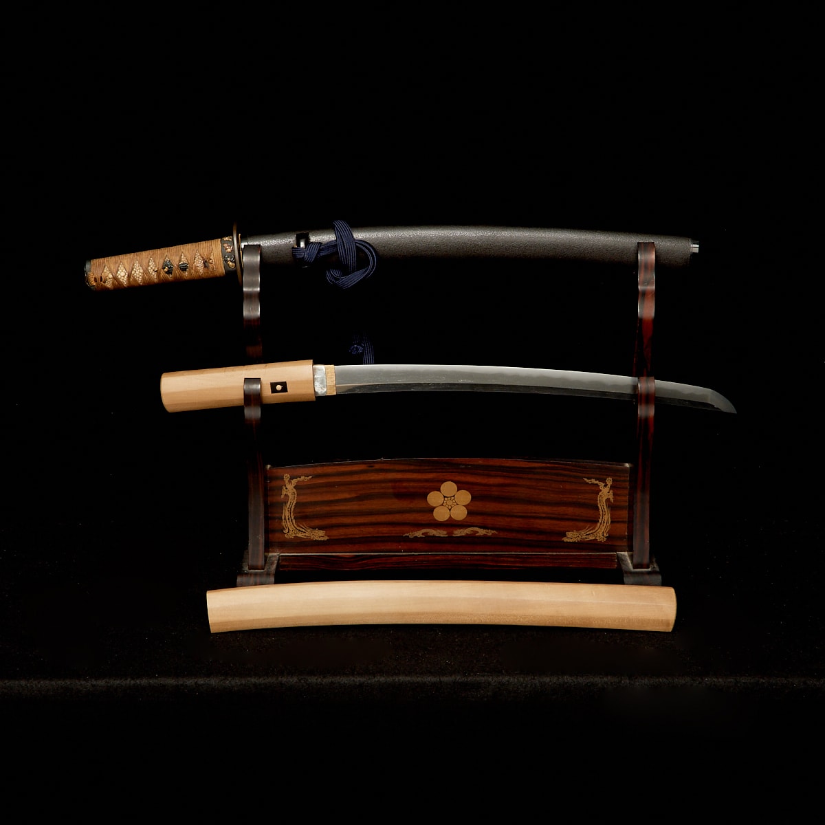 01-3005 信濃守藤原信吉(拵付)脇差(日刀保・特別保存)