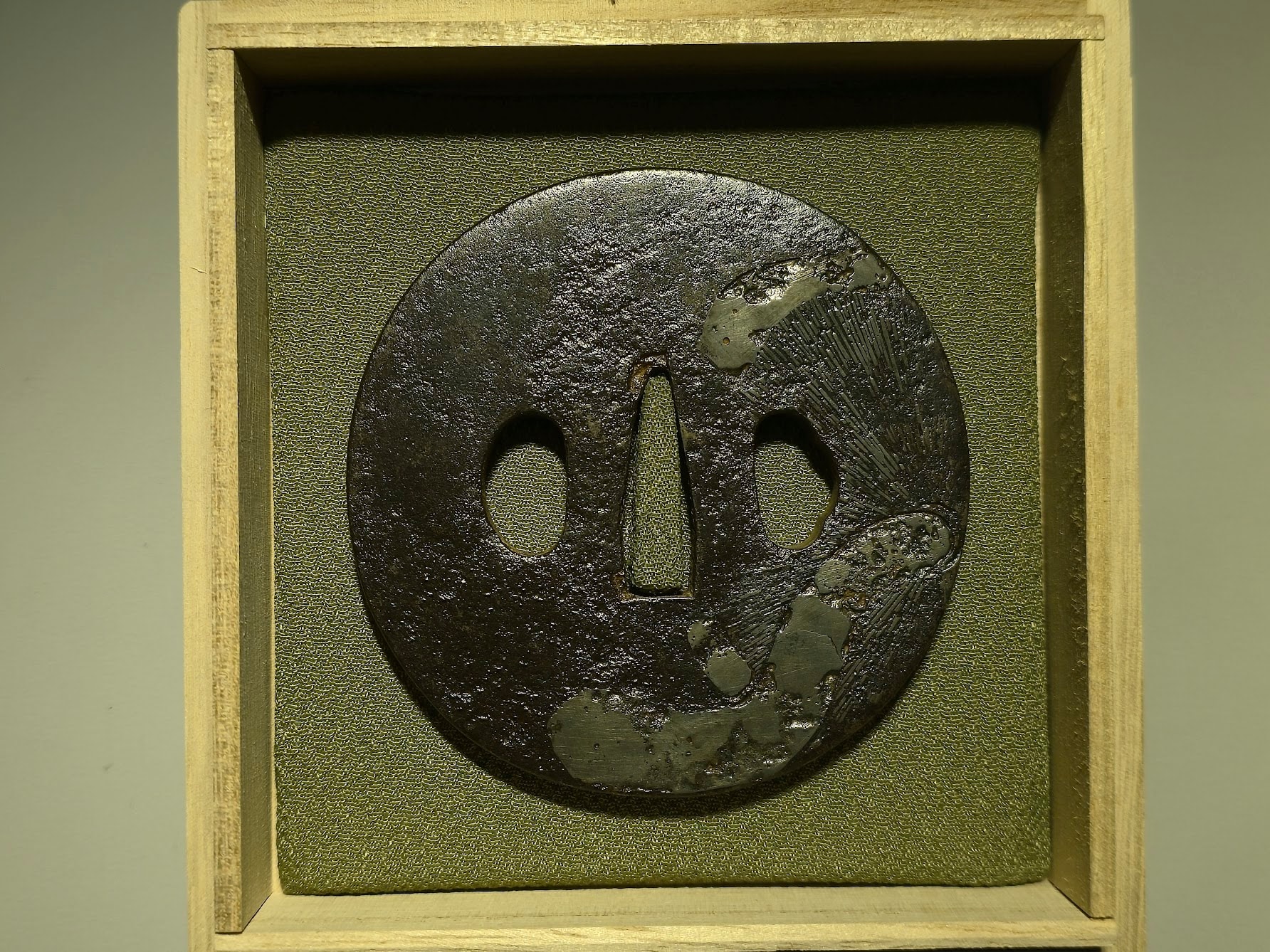 Tsuba - Hazama school Tsuba