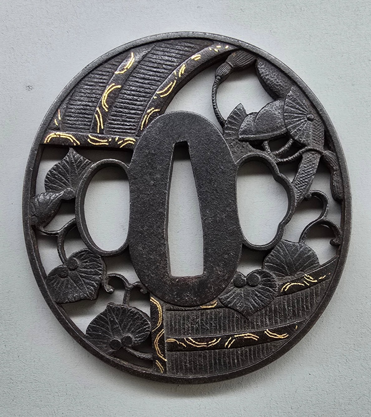 Tsuba - Screen and Aoi Leaves (Fsk #124)