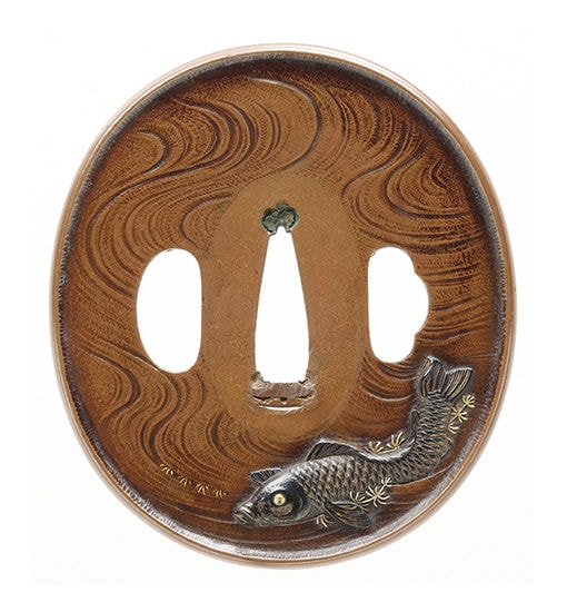 藻鯉図鐔 銘 徳埜英辰(花押)