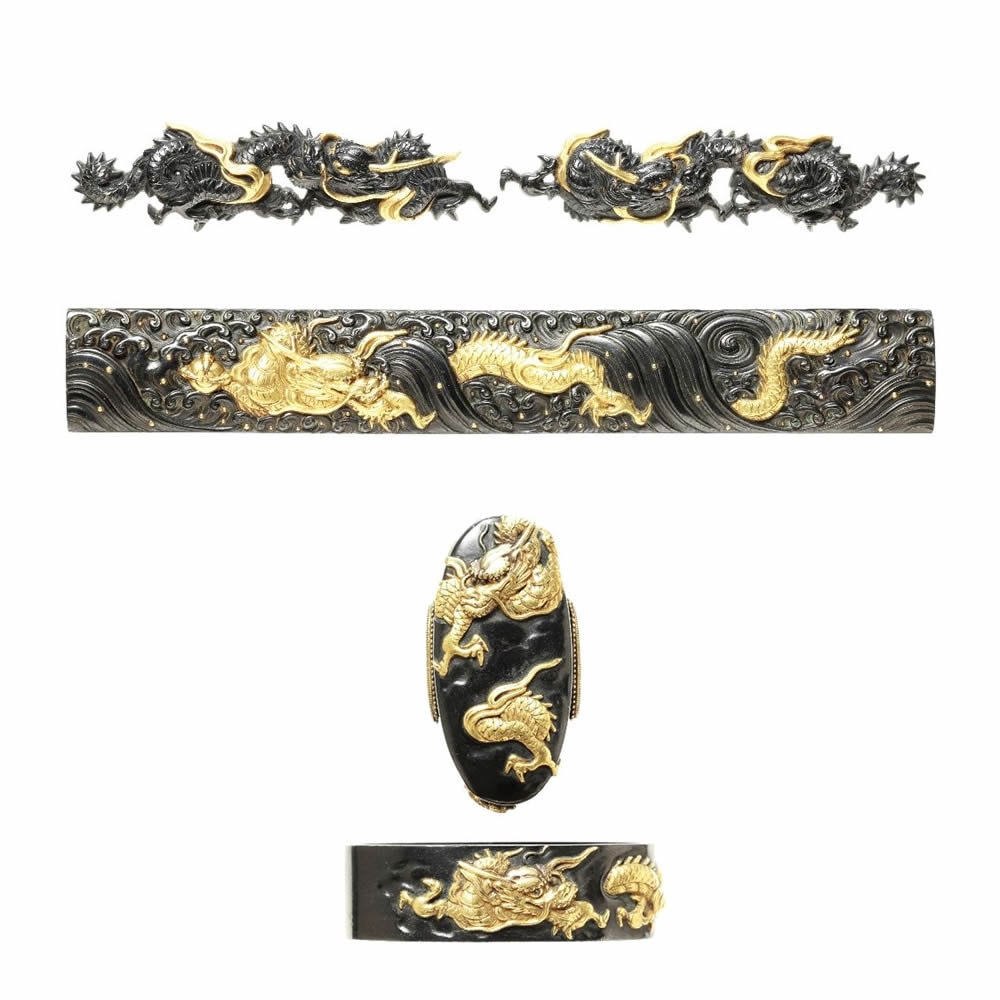 龍図揃金具 小柄 銘 一柳友善(花押) 縁頭 銘 一柳友善(花押)
