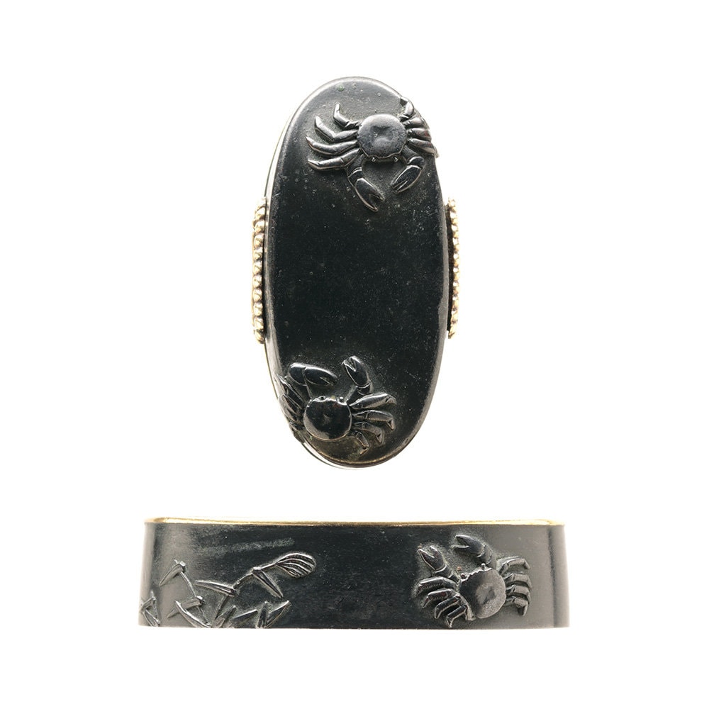 Fuchi-Kashira - Tokuho - by Shonai Arichika - Fuchi-Kashira: Crab Design, Signed Arichika
