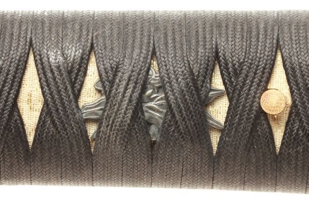 Koshirae - "Hana" mon so-kanagu, nishiki-zutsumi saya, aikuchi wakizashi koshirae