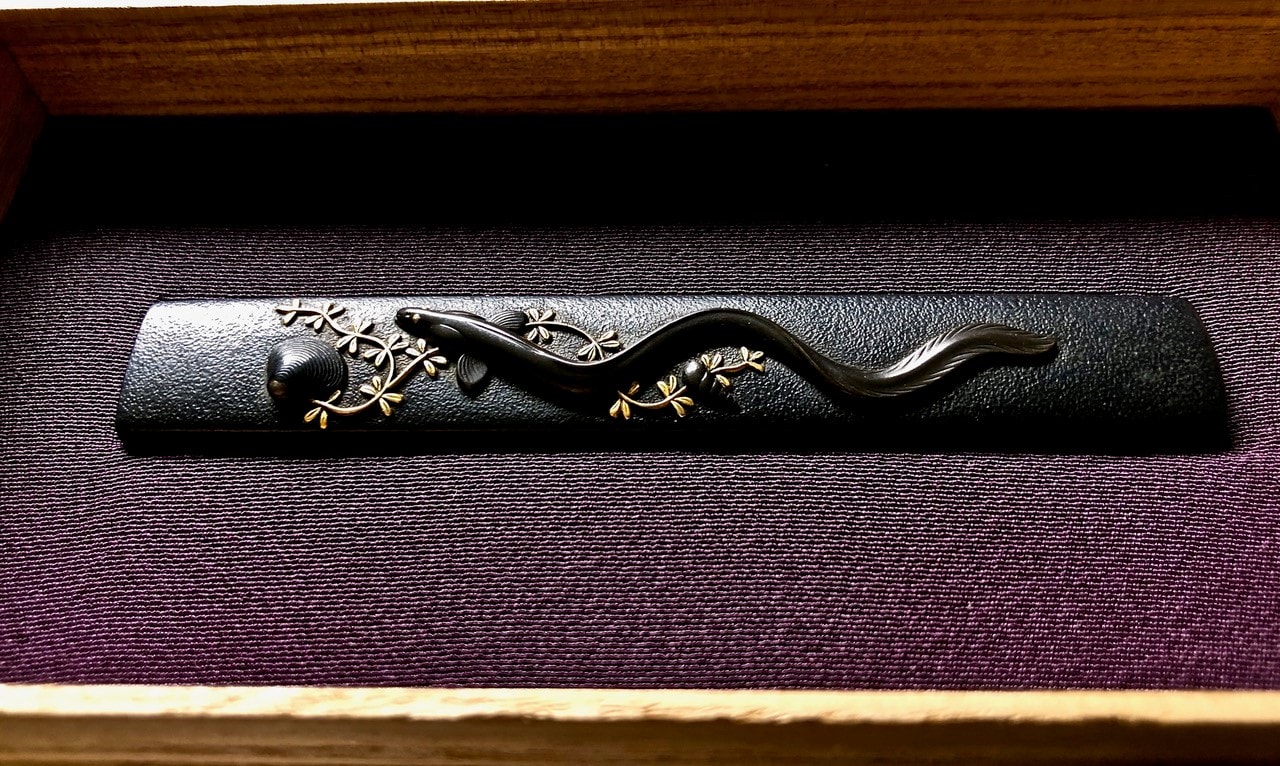 Kozuka - Hozon - by Iwamoto School - Kozuka with Eel Design by Iwamoto School