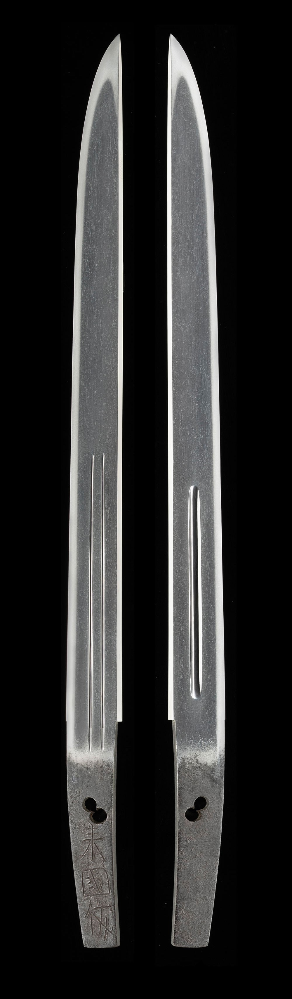 Tanto - Jūyō - by Rai Kunitoshi - 来国俊 短刀 重要刀剣