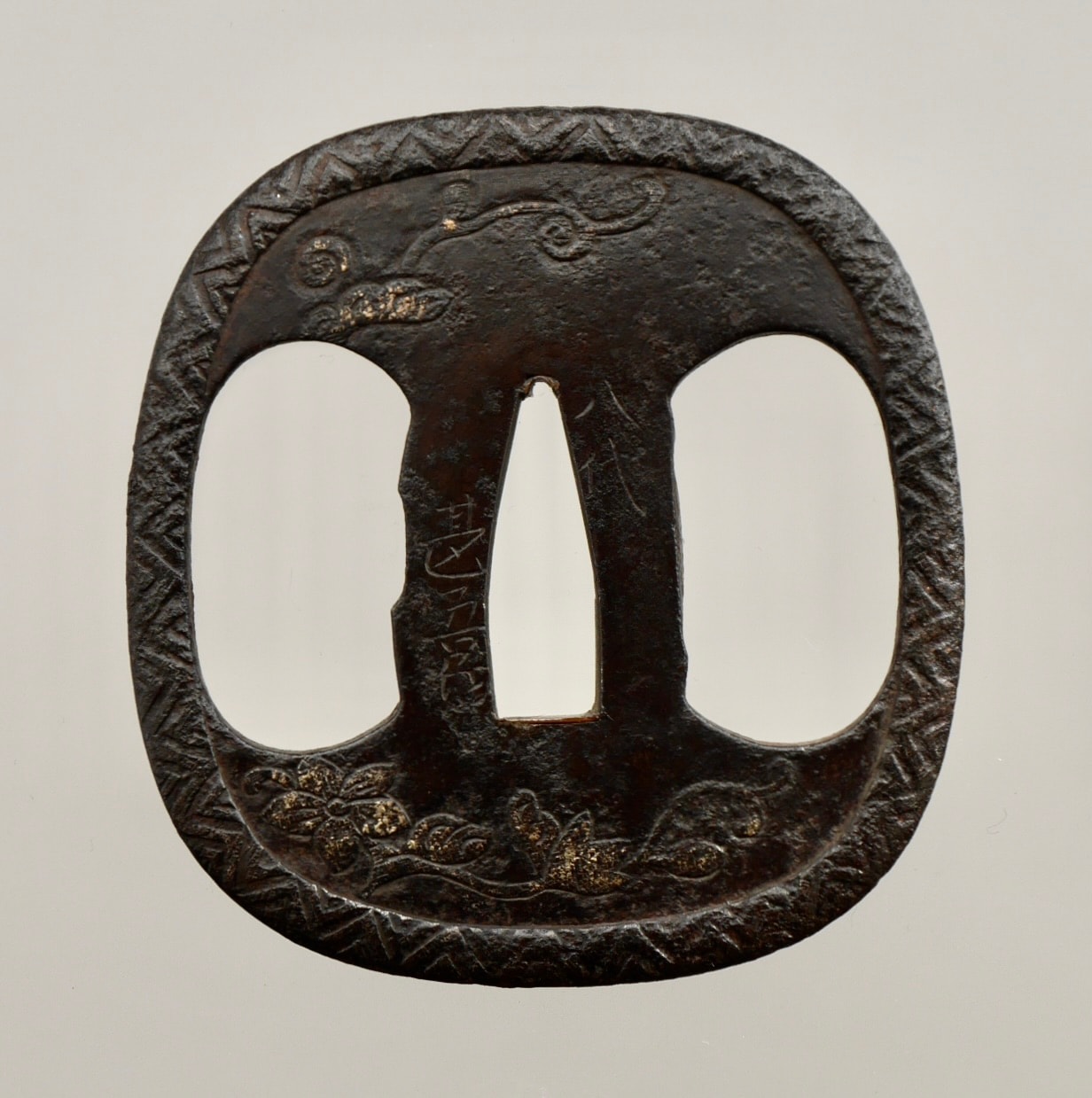 Tsuba - Hozon - by 5th Gen. Jingo Shigehisa - Tsuba with Kara-hana Design