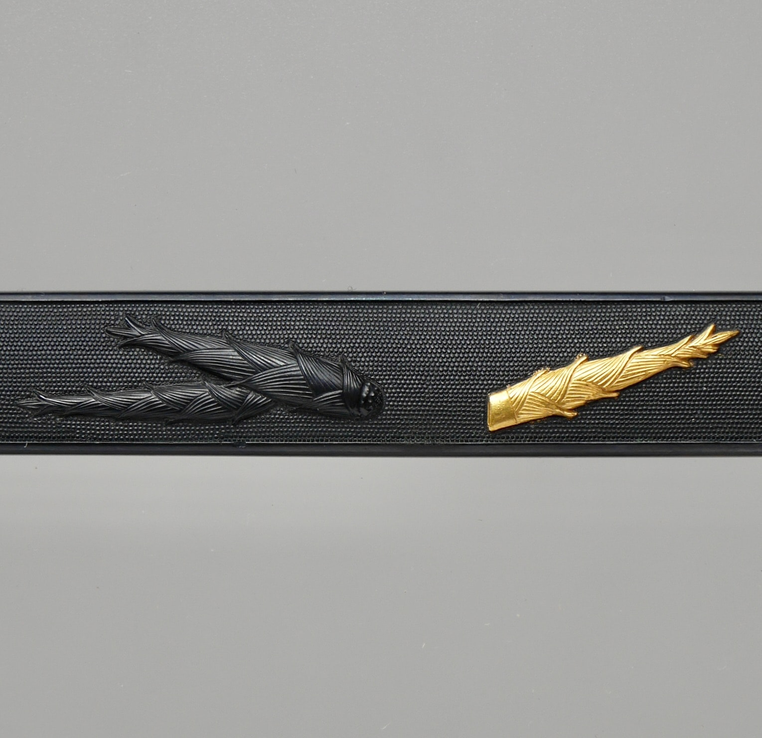 Kozuka - Hozon - by Goto Jujo - Kozuka with Three Bamboo Shoots Design