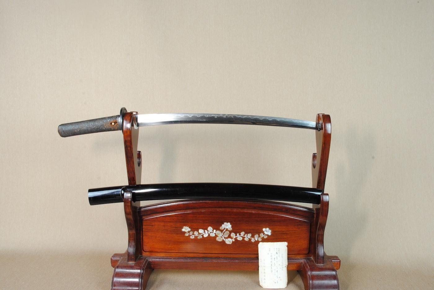 Wakizashi - by Osafune Kanemitsu - 【日本刀入門】「兼光」一尺六分 、鑑賞に・拵を付け居合・試斬刀として!!!