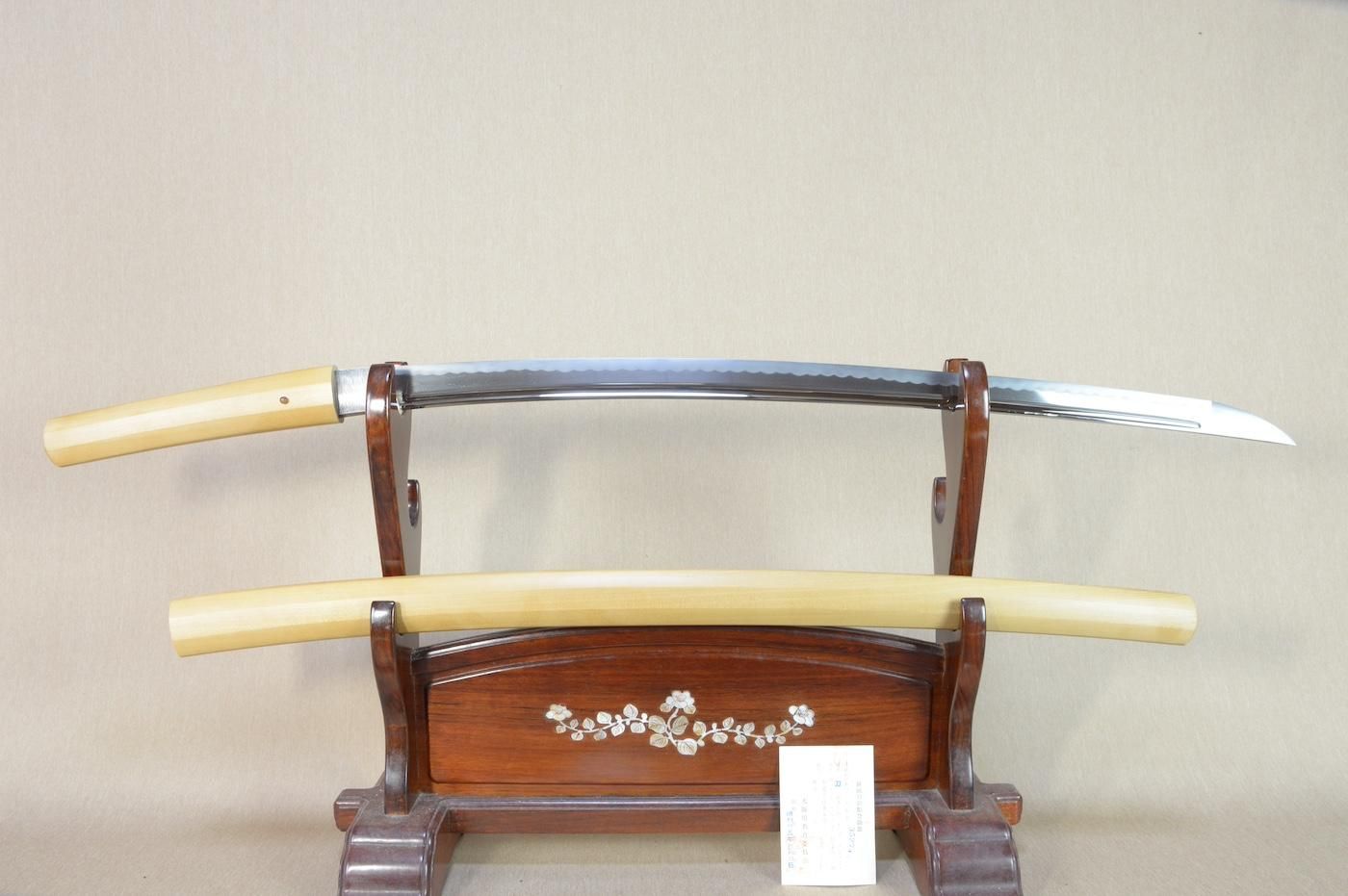 Katana - 作 貞吉 - 【大切っ先の、大変美しい御刀】「筑州住貞吉」 71.0cm 、鑑賞用として!!!