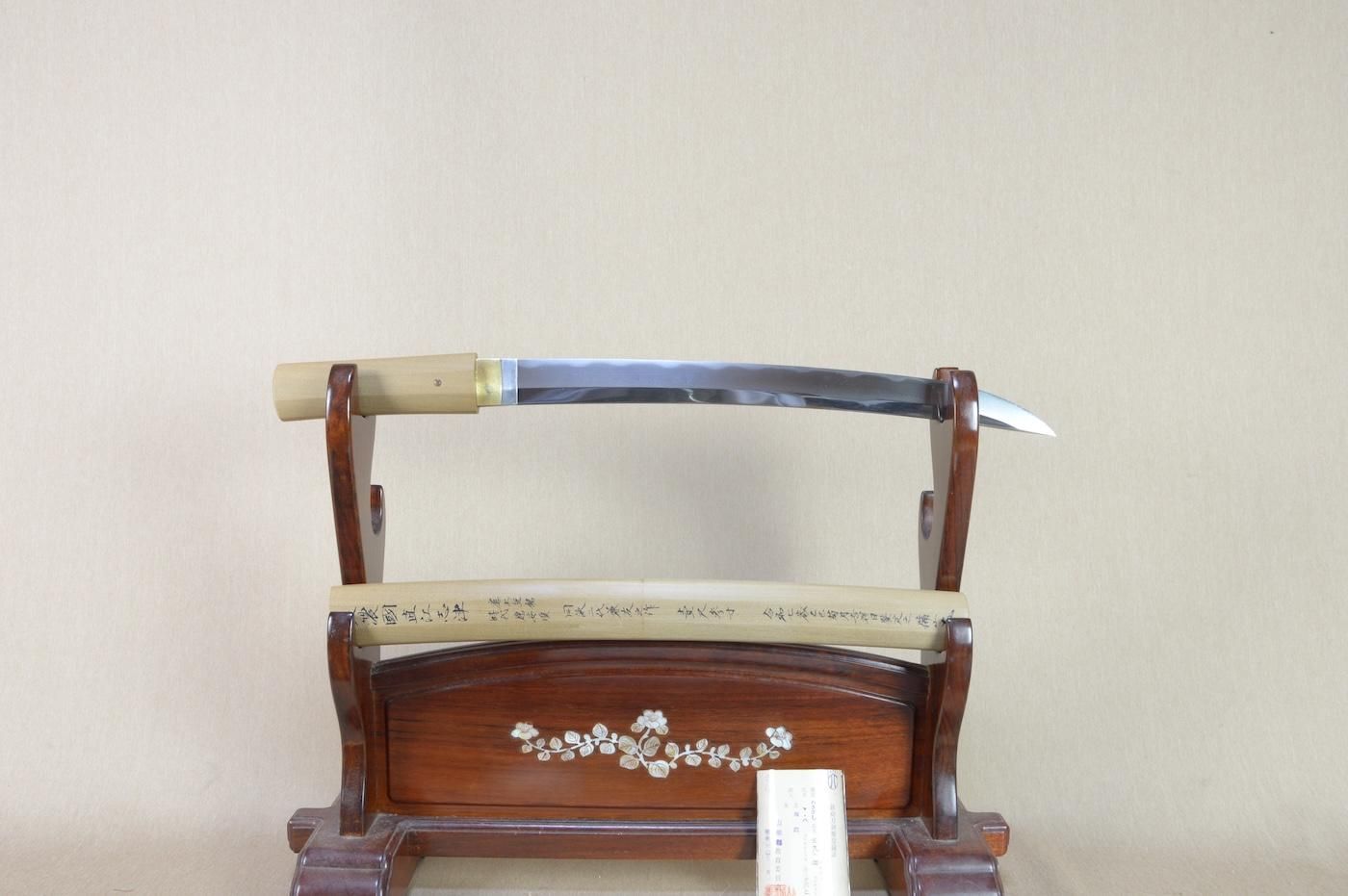 【鋭さと覇気ある脇差し】「無銘 兼友(鞘書き)」39.4cm 、鑑賞に・拵を付け居合・試斬刀として!!!