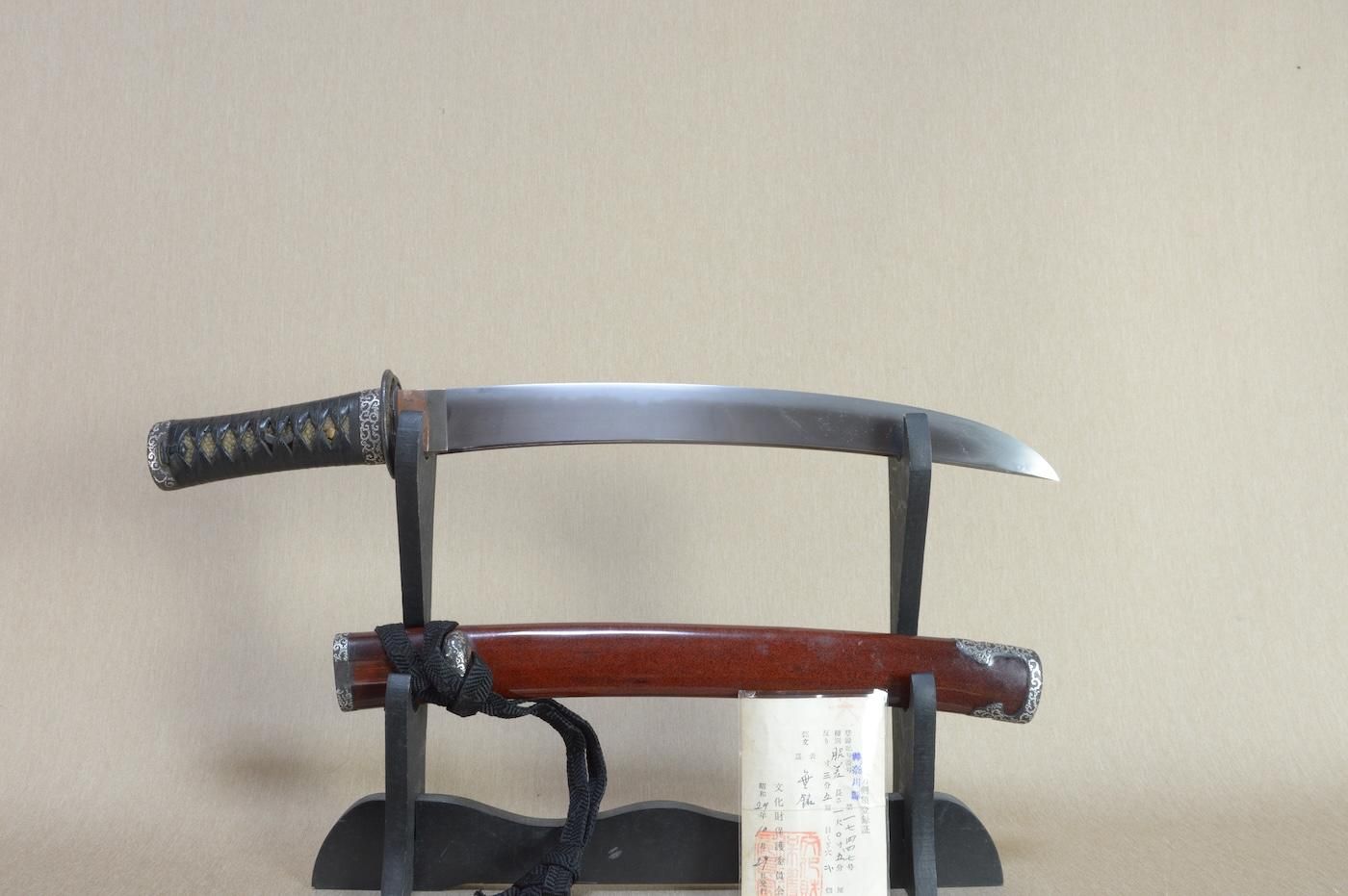 Wakizashi - "Mumei" 31.8cm, with a unique wide blade and an antique koshirae full of historical gravitas, for appreciation or as a companion sword for iai!