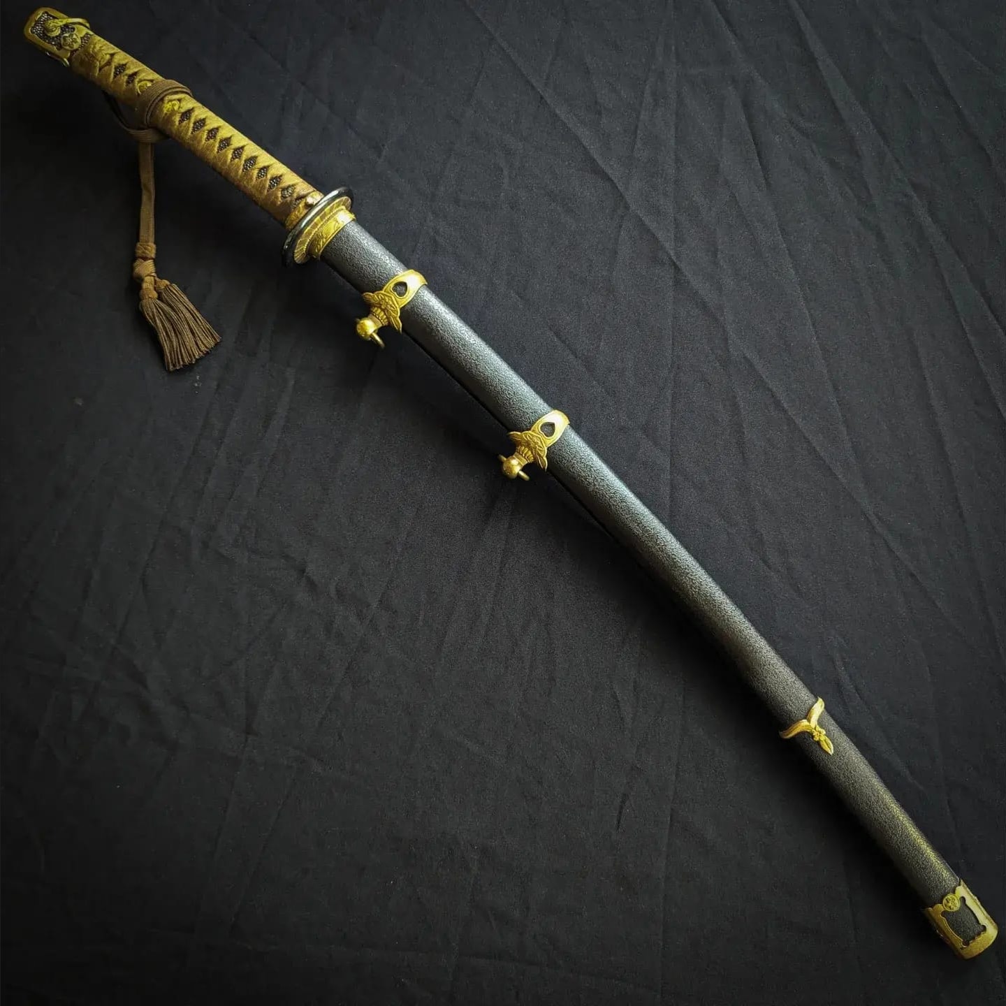Katana - Tokuho - by Mihara School - Late Kamakura to Nanbokucho Ko-Mihara Tachi in Kai-Gunto Koshirae
