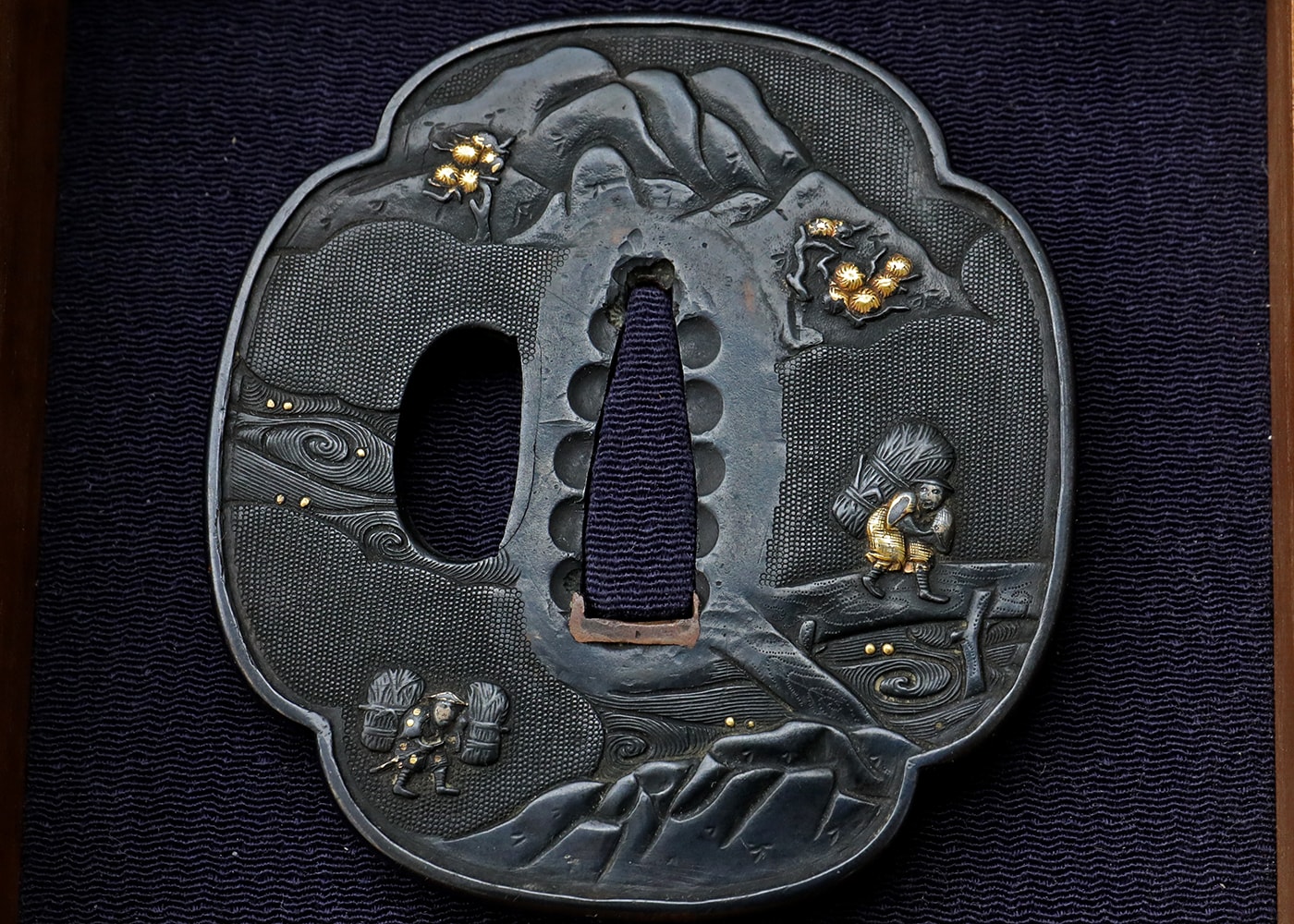Shakudo Ko-Kinko Tsuba with Tokubetsu Certificate