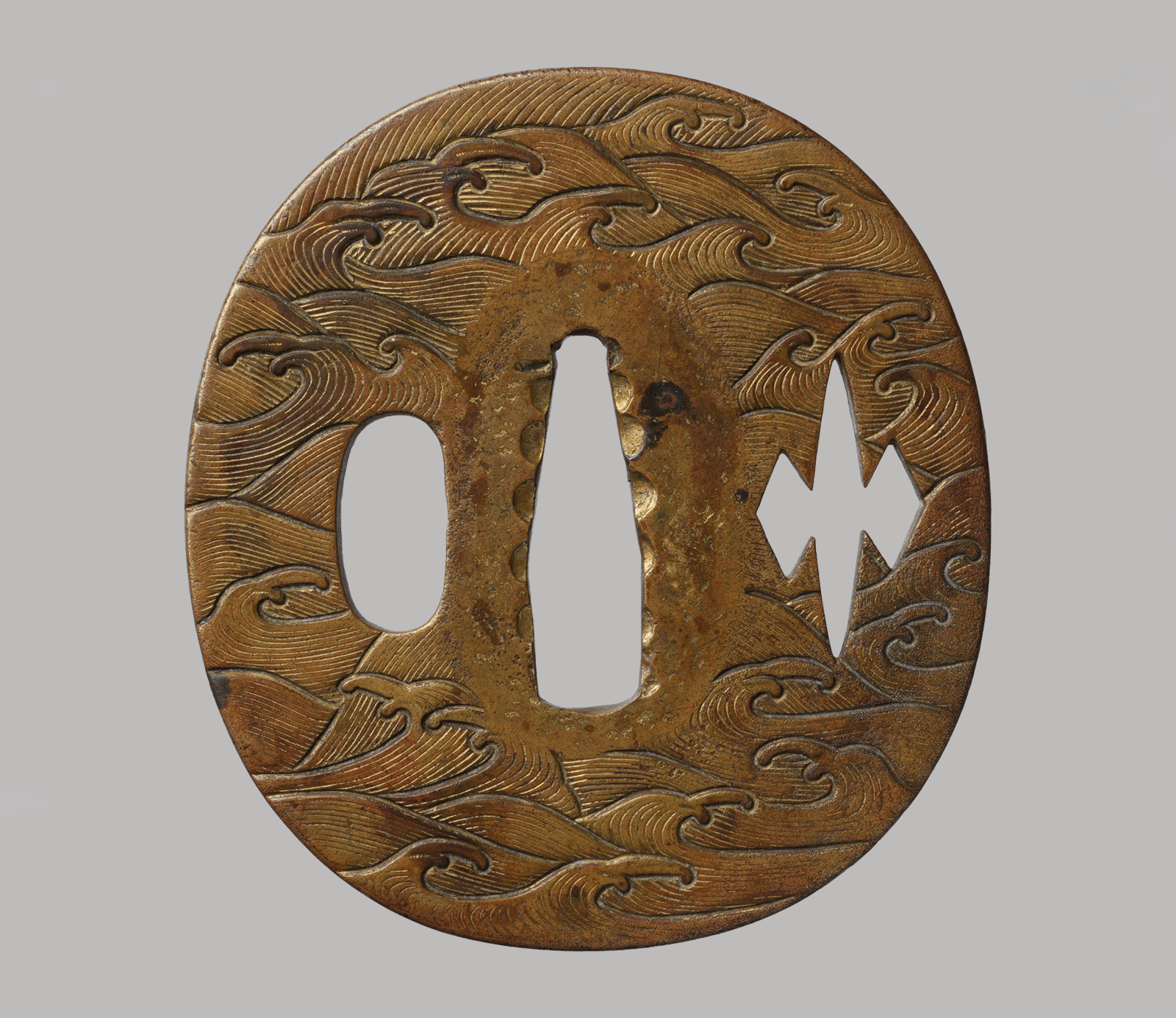 Tsuba: Ko-Kinko, Sentoku Nami (Waves)