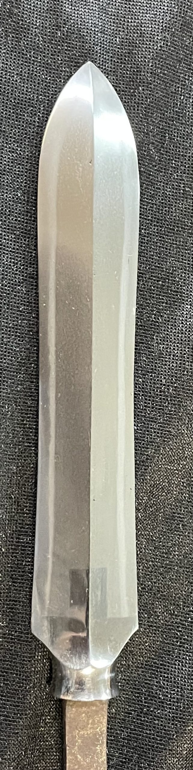 Kawachi No Kami Monju Kanesada Yari In Shirasaya