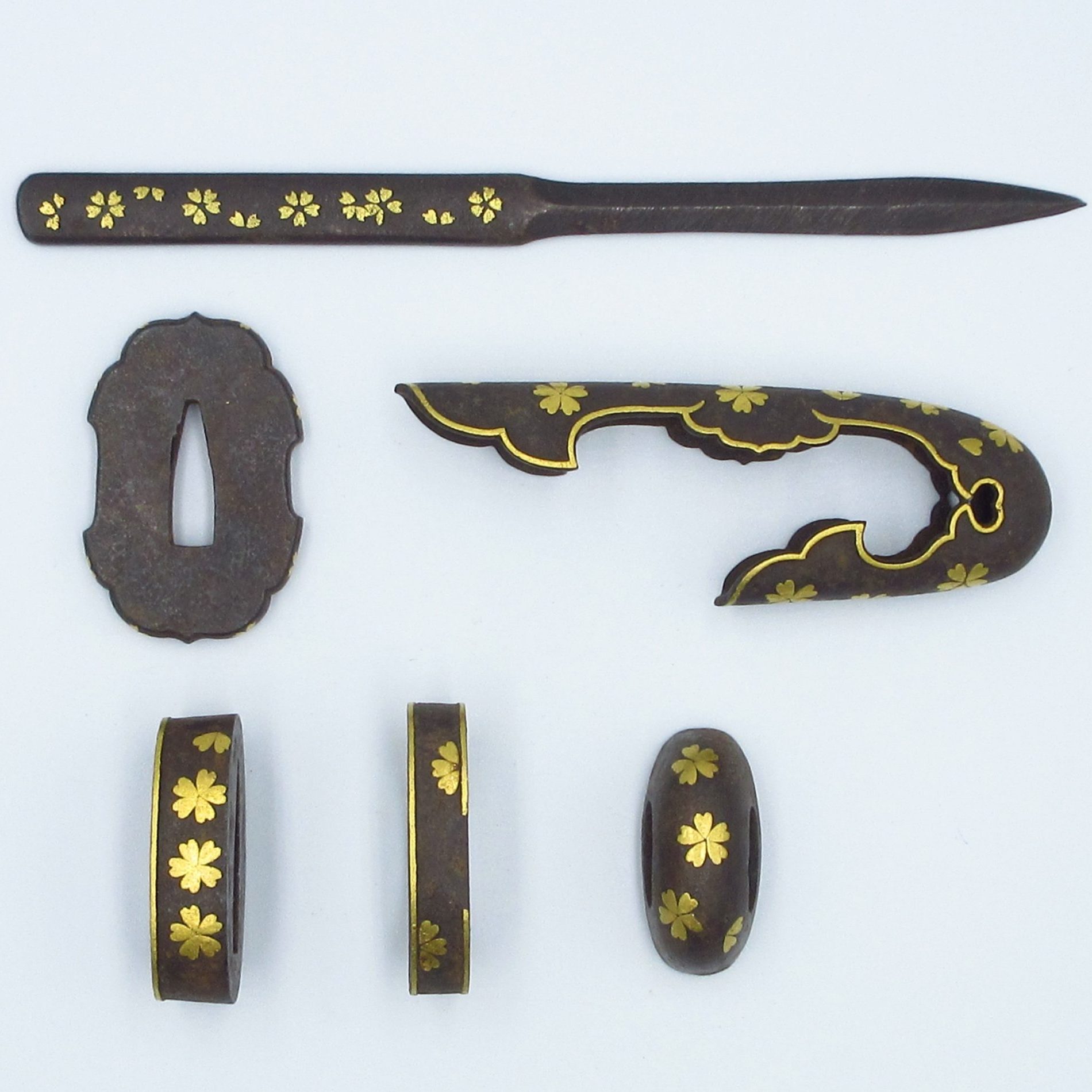 Tsuba - Tanto Koshirae Fittings Set: Cherry Blossoms